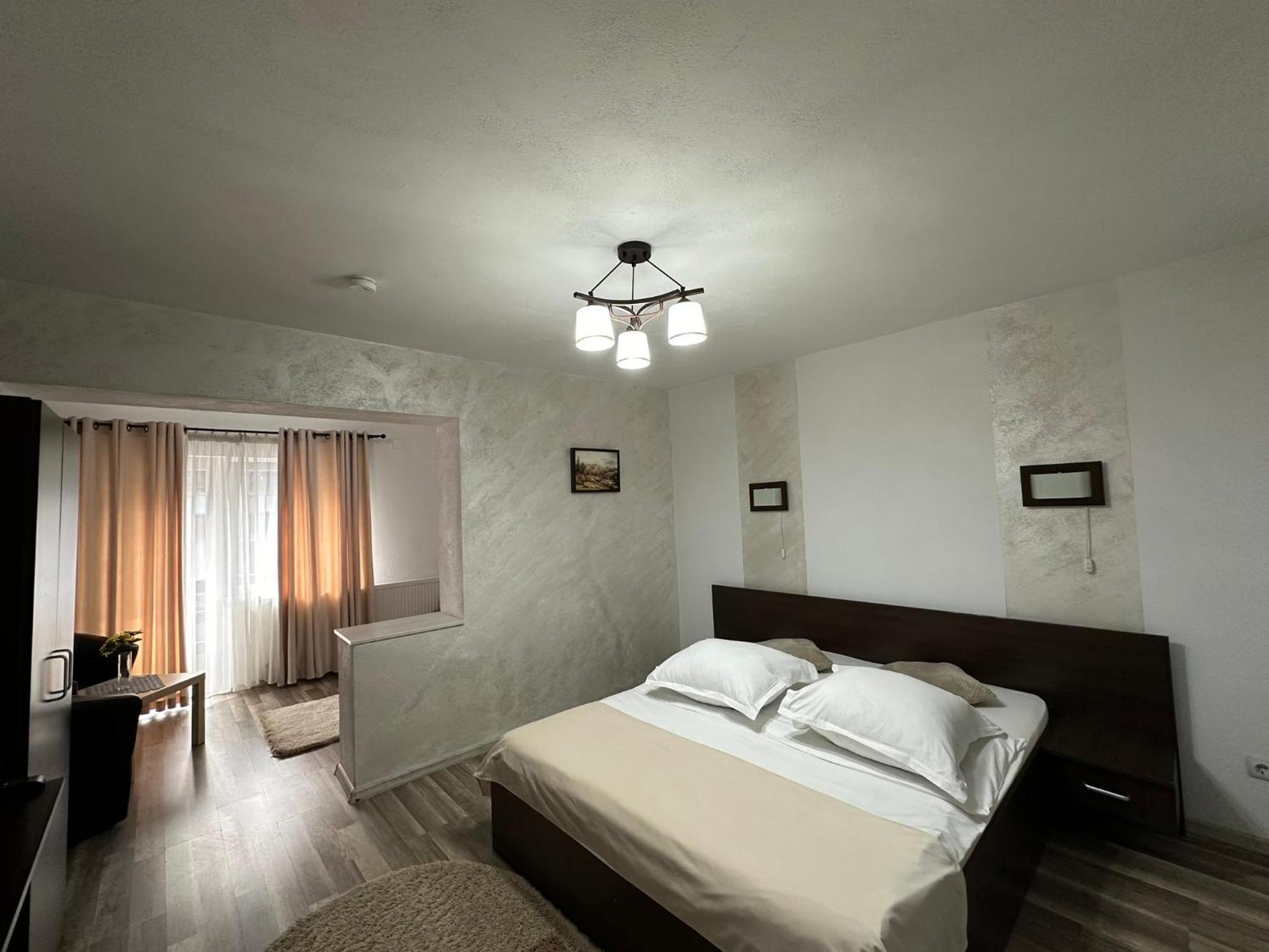 Hotel Casuta De Langa Izvor Moeciu De Sus Exterior foto