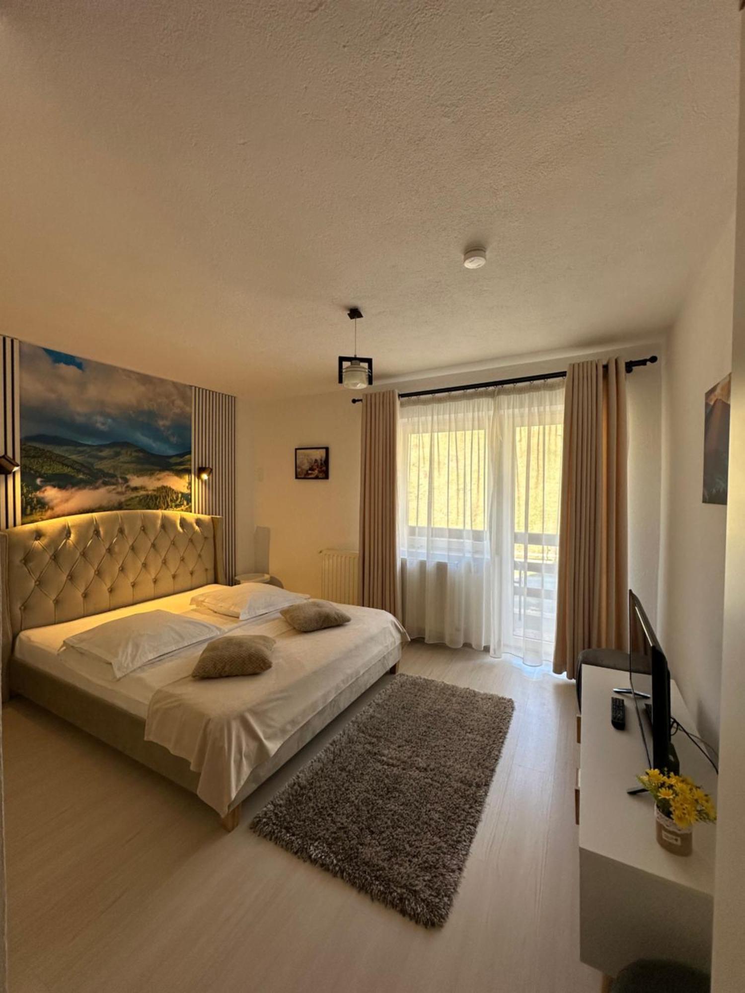 Hotel Casuta De Langa Izvor Moeciu De Sus Exterior foto